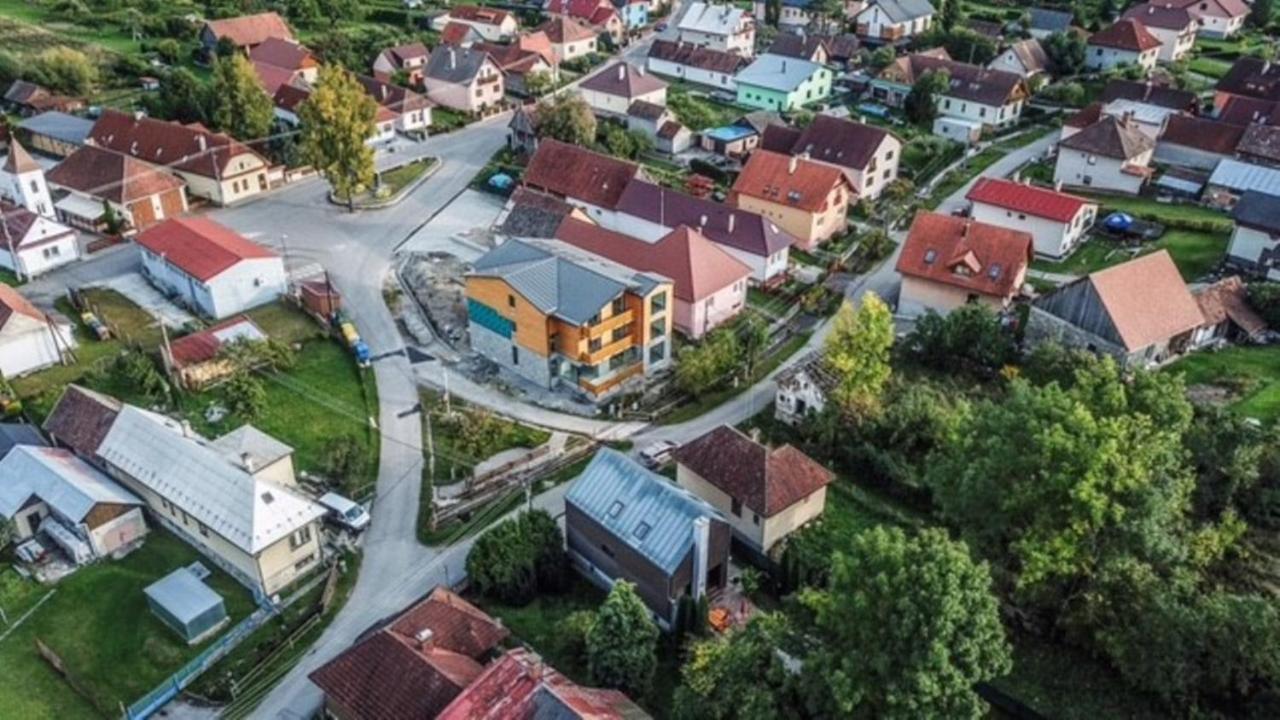 Dovolenkovy Dom - Kompas Pavčina Lehota Esterno foto